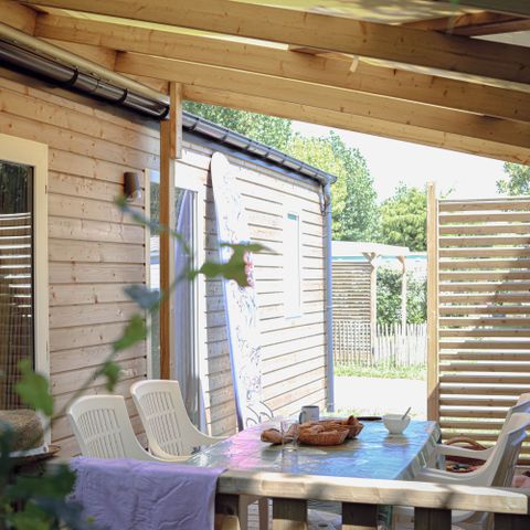 BUNGALOW 4 personnes - Cottage Confort 28m² (2 chambres) + terrasse couverte + TV + Draps