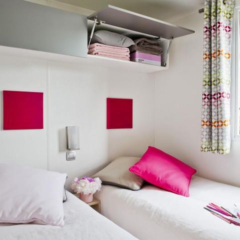 STACARAVAN 4 personen - Cottage Premium 28m² (2 slaapkamers) + overdekt terras + LV + TV + Lakens + handdoeken