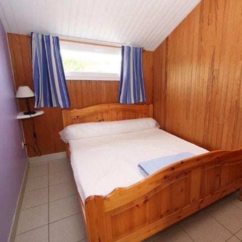 LANDHUIS 2 personen - halfvrijstaand - 24m²