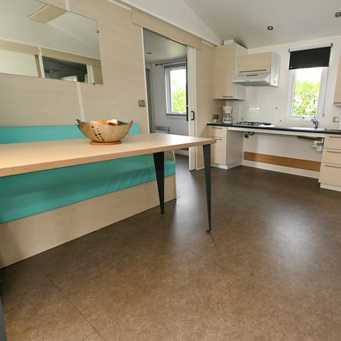 BUNGALOW 2 personnes - PMR - 34m² - 2 chambres (la deuxième chambre pour des enfants de 6 à 10 ans).