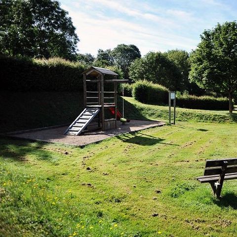 PLOT - Pitch with electricity for tent