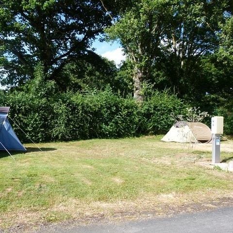 PLOT - Pitch with electricity for tent