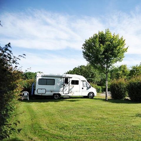 Stellplatz - Stellplatz grand-fort -Wohnwagen und Wohnmobil