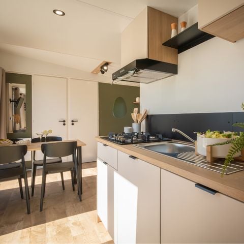 BUNGALOW 5 personnes - Premium - 2 chambres + Terrasse + LV