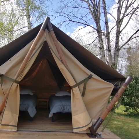 Tent 2 personen - LODGE met elektriciteit
