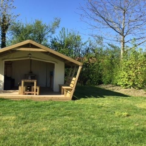 Tente en toile et en bois 5 personnes - TENTE VENDEENNE (Sans sanitaires) (EDEN)