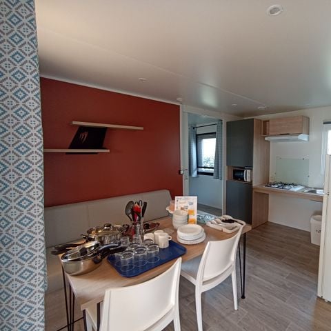 Mobilhome 5 personas - Hélios - Para personas con movilidad reducida - 2 habitaciones - 32 m² con terraza semicubierta