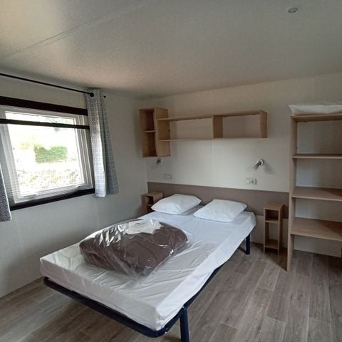 Mobilhome 5 personnes - Hélios - PMR - 2 chambres - 32m² avec terrasse semi-couverte