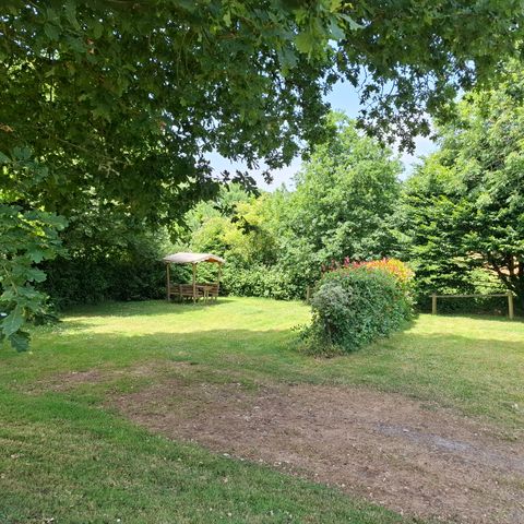 EMPLACEMENT - Nu Premium