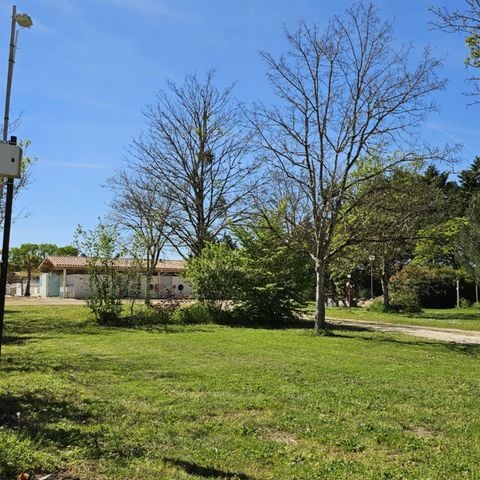 EMPLACEMENT - Eco sans électricité