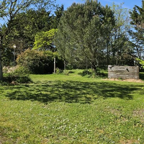 EMPLACEMENT - Confort 70-80m² avec électricité