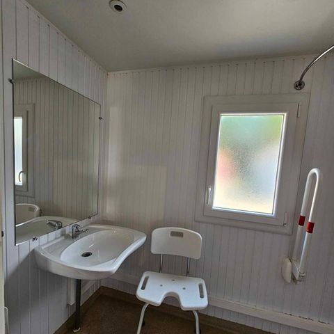 BUNGALOW 6 personnes - PMR de 3 chambres 1 salle d'eau