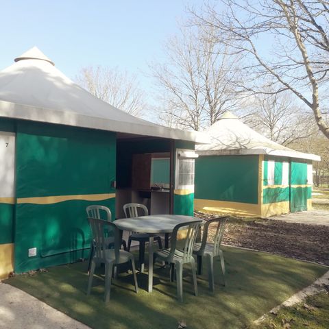 Tent 5 persons - Kiwi tent with private wc and sink (no hot water)