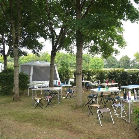 EMPLACEMENT - Emplacement camping
