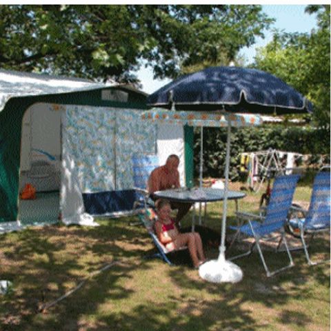 PIAZZOLA - Piazzola + 1 auto + elettricità 6A