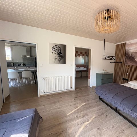 Casa rural 8 personas - Gite Chez Solange, 4 dormitorios con Spa. 100m² con jardín privado. PMR accesible