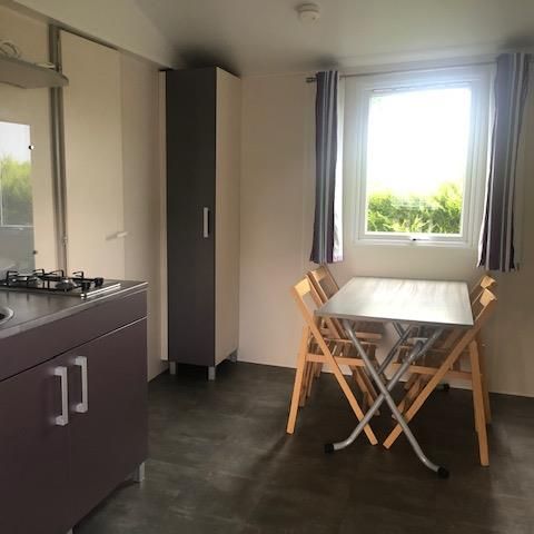 BUNGALOW 4 personnes - Sans salle de bain, avec WC