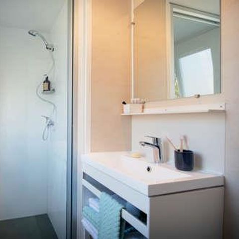 MOBILHOME 6 personnes - Premium 43 m² + spa privatif