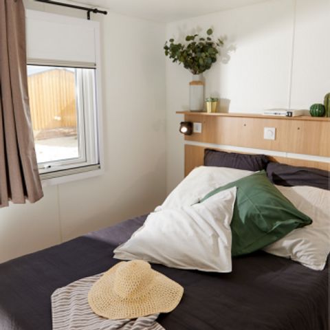 MOBILHOME 4 personnes - Homeflower Premium 29m² - 2 chambres + 1 salle de bain + terrasse couverte + TV + LV + Draps inclus