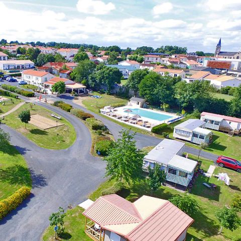 Flower Camping Le Val De Vie - Camping Vendée