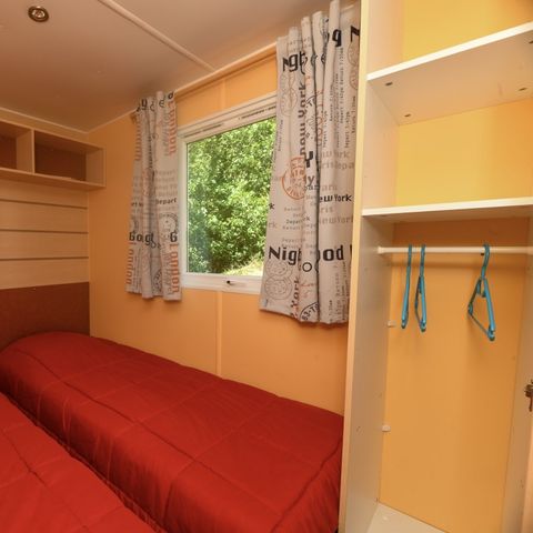 Stacaravan 6 personen - Stacaravan IRM Cordélia 32m², 3 slaapkamers (2008) 6/8 pers - extra personen mogelijk tegen betaling, neem contact op met de camping