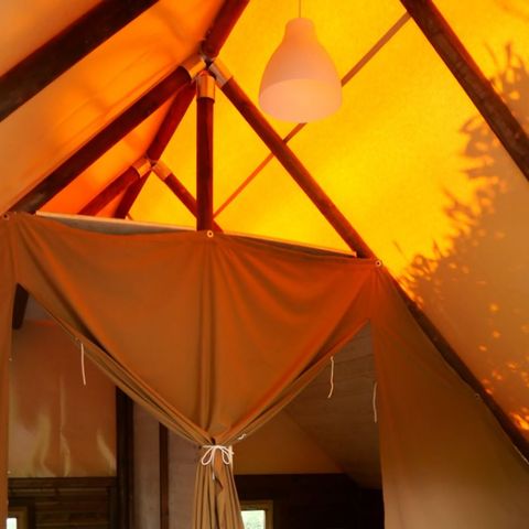 LODGE 4 personen - Amazon