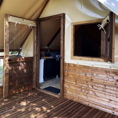 LODGE 4 people - Amazon