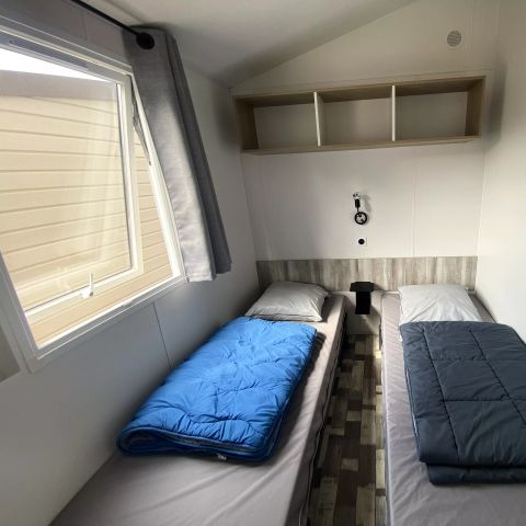 MOBILE HOME 6 people - 3 Rooms 4/6 People + TV