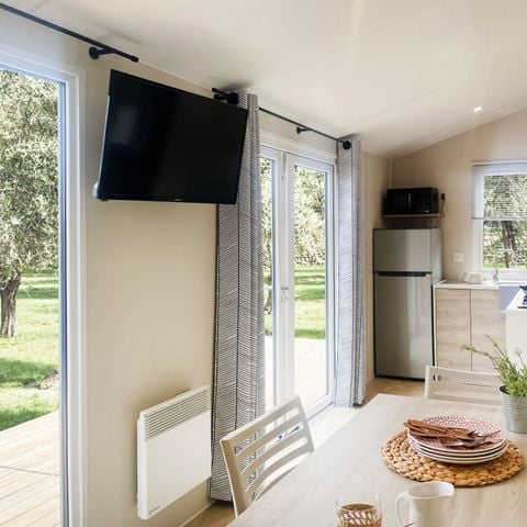 CASA MOBILE 6 persone - EVASIONE - 2 camere da letto - TV