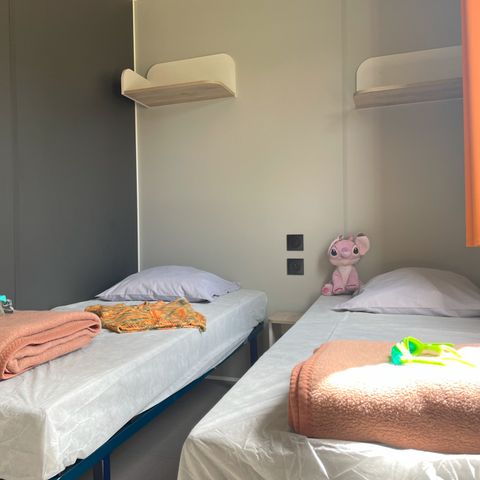 MOBILHOME 6 personnes - Ophéa - 2 chambres et terrasse semi-couverte