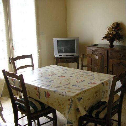 CASA 5 persone - Con giardino