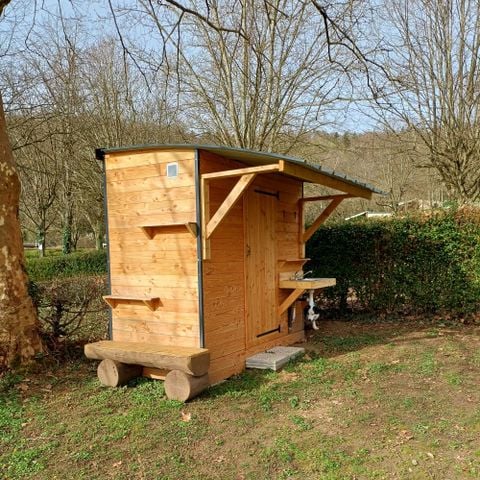 PLOT - Premium package - equipped with individual sanitary facilities