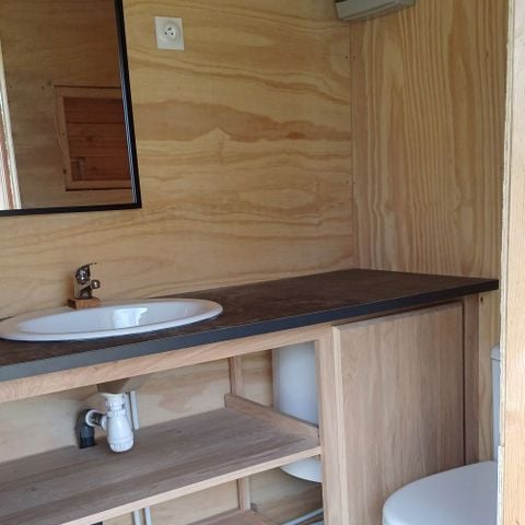 PARCELA - Paquete Premium - equipado con instalaciones sanitarias individuales