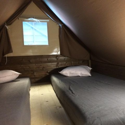 Canvas and wooden tent 2 persons - Standard Bivouac Tent - 5m² - France