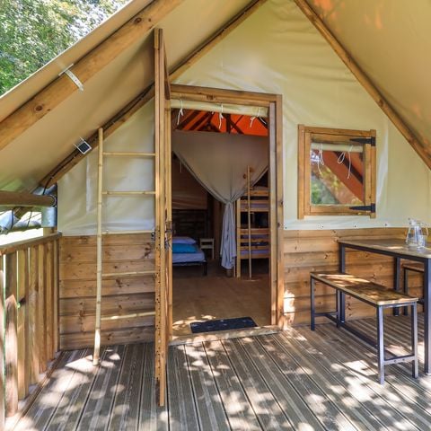 CANVAS AND WOOD TENT 4 people - Standard ecolodge tent 20m² - 2 bedrooms - covered terrace
