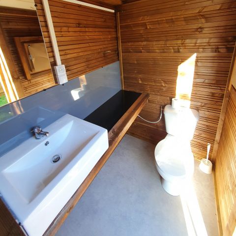 Safaritent 4 personen - Standaard ecolodge tent 20m² - 2 kamers - overdekt terras