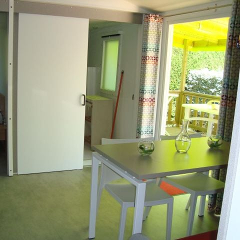 BUNGALOW 5 personnes - PMR - adapté pour Personnes à Mobilité Réduite