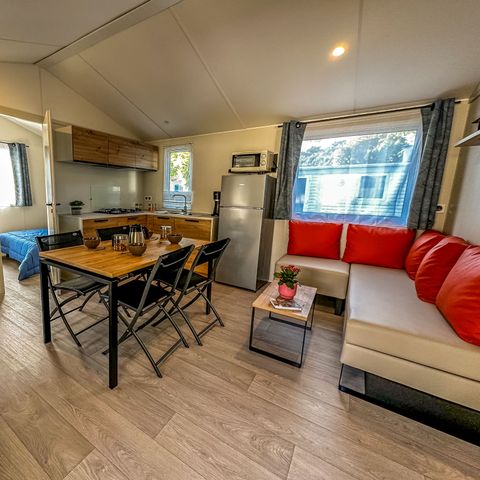 Mobilheim 5 personen - Mobilheim „Toscane“ mit 2 Schlafzimmern und Terrasse für 1–5 Personen