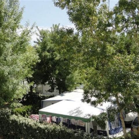 PIAZZOLA - Piazzola + 1 auto + pacchetto elettrico 10A