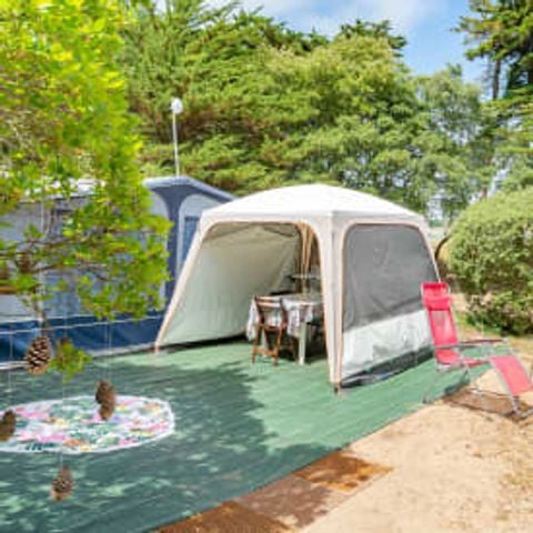 Kampeerplaats - Locatie ** voor