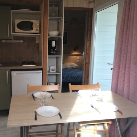 Chalet 4 personnes - NEW 17m² - TV - 1 chambre - 2 adultes - 2 enfants - -12ans