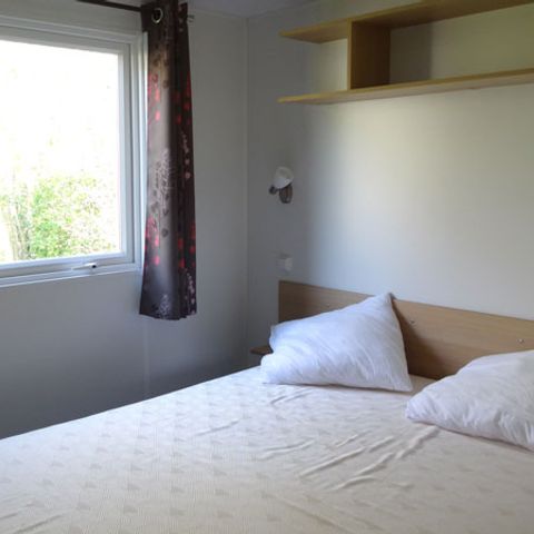 Mobilheim 4 personen - MOBILHOME TI 26m² mit halbüberdachter Terrasse (2 Schlafzimmer) 4 pers. KOMFORT 4 pers