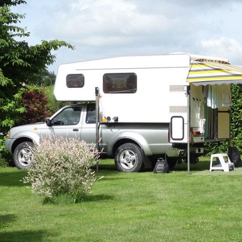 Kampeerplaats - Standplaats caravan of tent of camper 2/6 pers