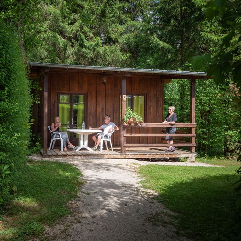 Chalet 4 personen - Noisetier - 1 slaapkamer - Extra personen mogelijk tegen betaling - Neem contact op met de camping