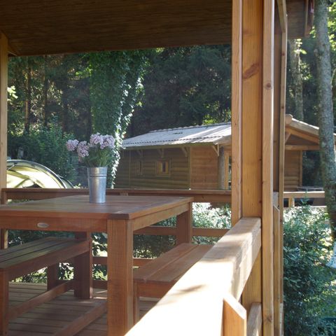 CHALET 4 personnes - Chalet Bouleau - 2 chambres - personnes supplémentaires possible en supplément, contacter le camping