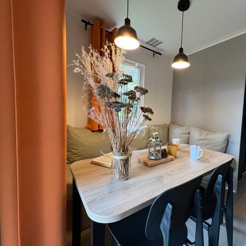 Stacaravan 4 personen - Stacaravan Tilleul - extra personen mogelijk tegen betaling, neem contact op met de camping