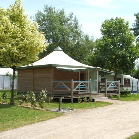 Glamping tent 5 persons - 25m² Bengali canvas bungalow