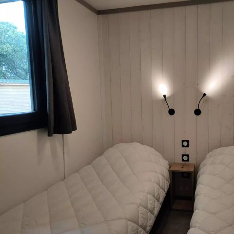 LODGE 6 Personen - 4-Zimmer-Komfort-Lodge 7 Personen (6 Erwachsene + 1 Baby)