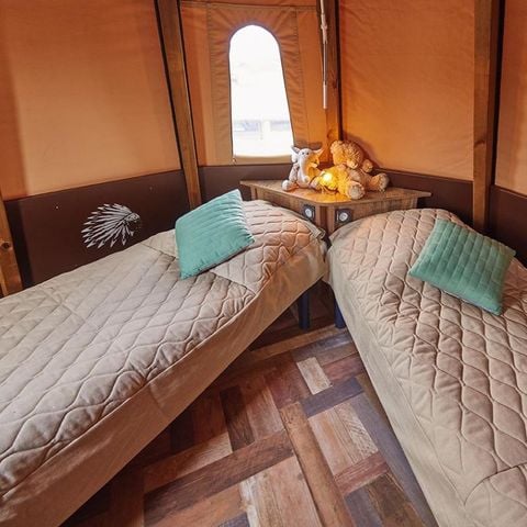 Hébergement 4 personnes - TIPI 4 PERS- 2 chambres