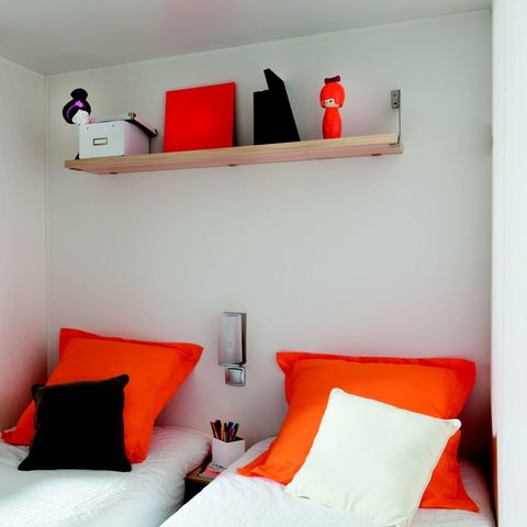 MOBILHOME 4 personnes - SMALL - 2 CHAMBRES - 2/4 PERSONNES